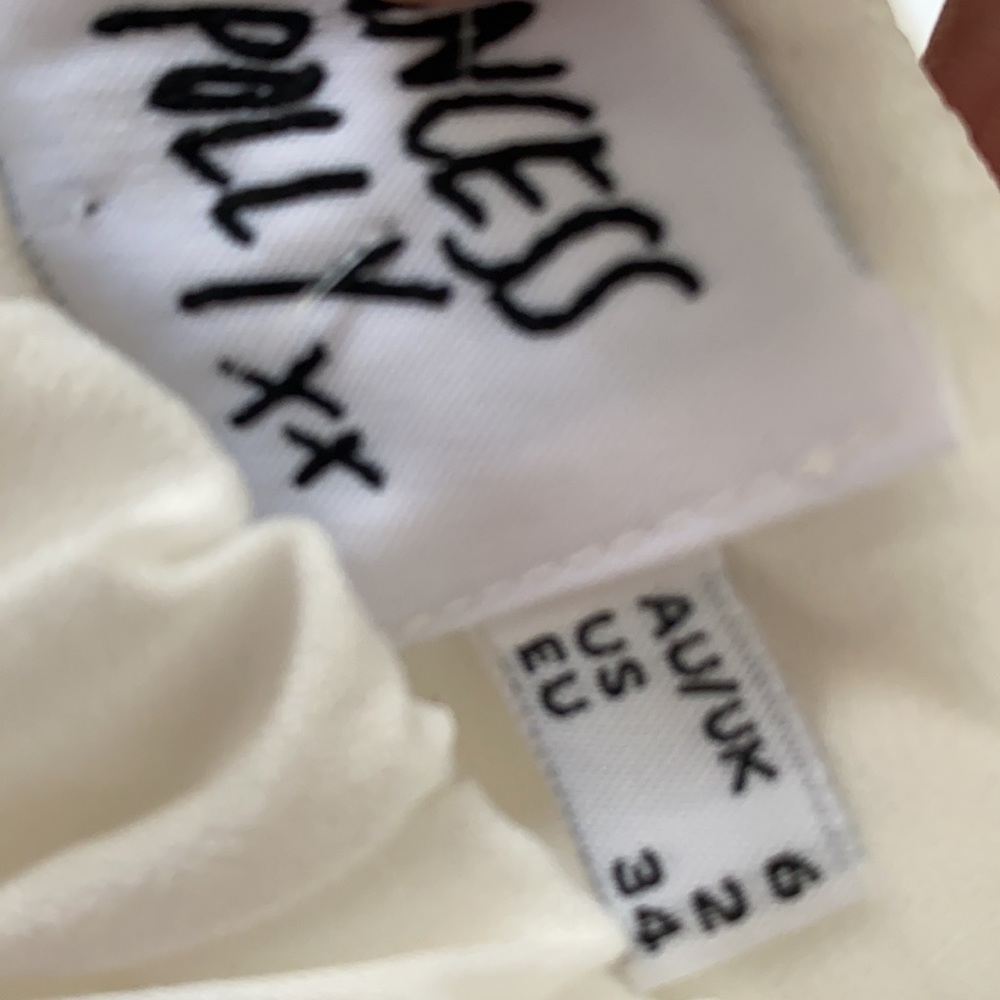 Princess Polly White Top - Picture 5 of 9